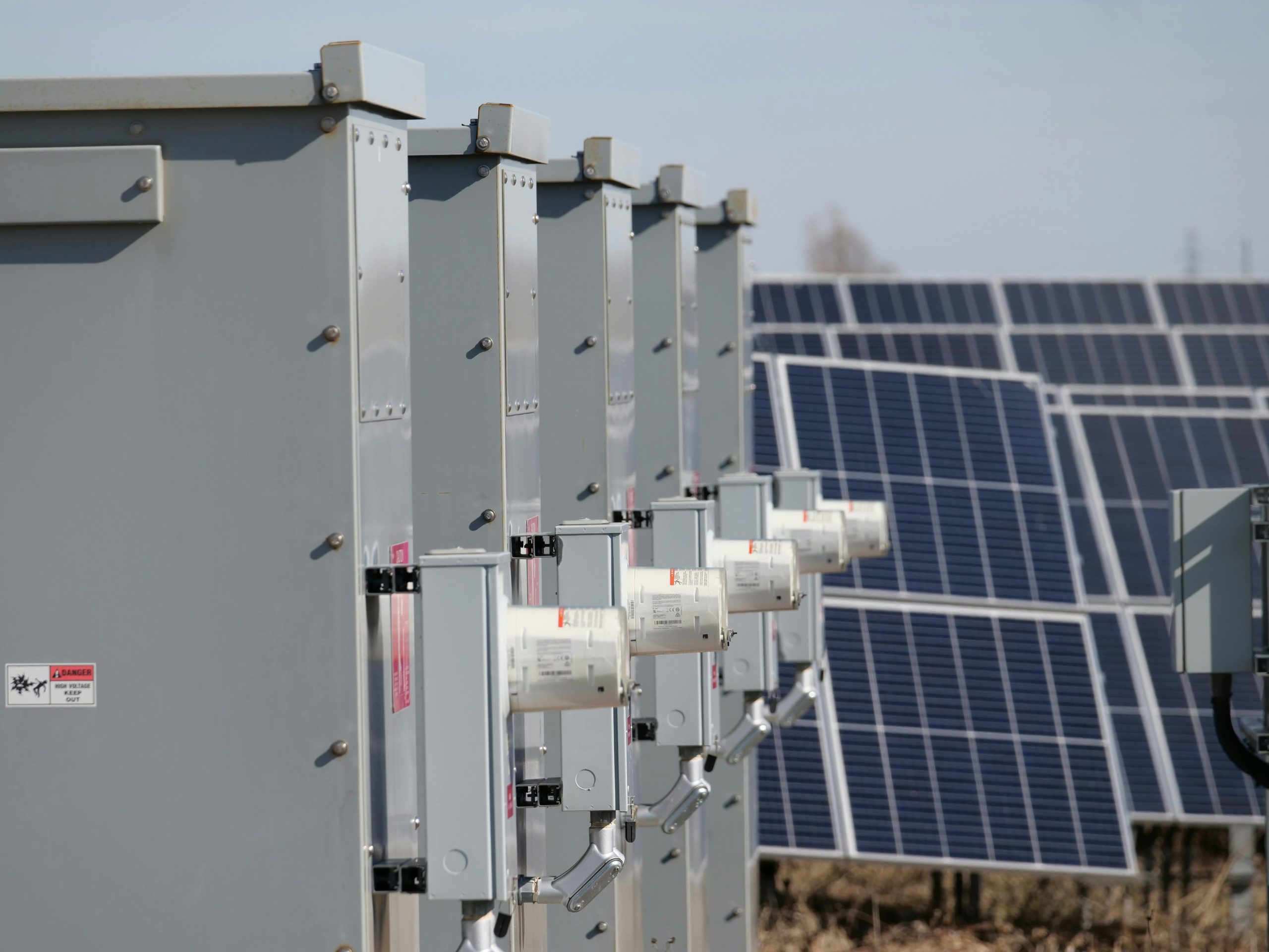 Source solaire EDF 230V