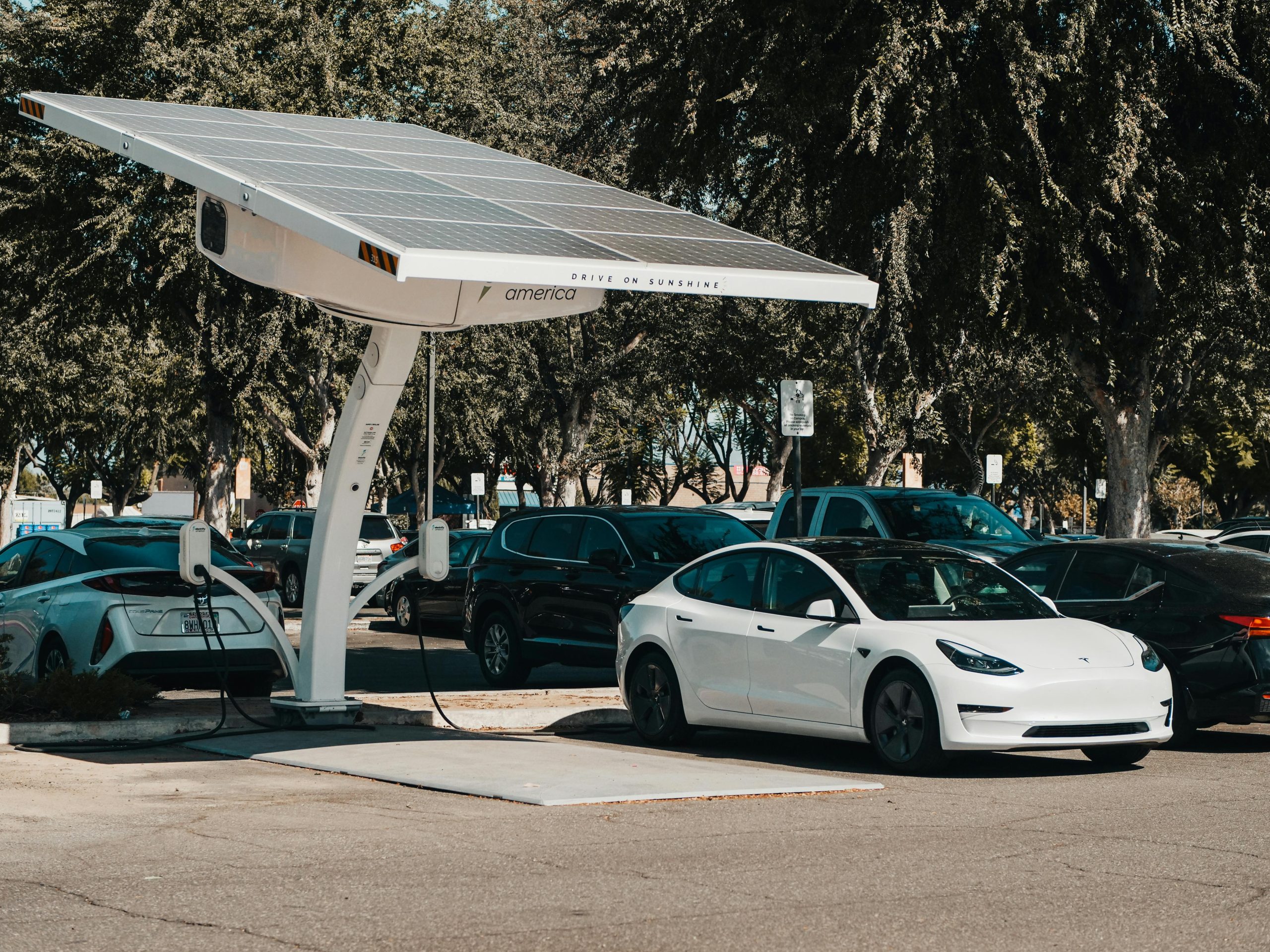 Vérification de la charge du panneau solaire